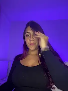 Alicia Ruiz online show from 2, 3, 2025