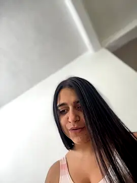 Alicia Ruiz online show from 12, 9, 2025