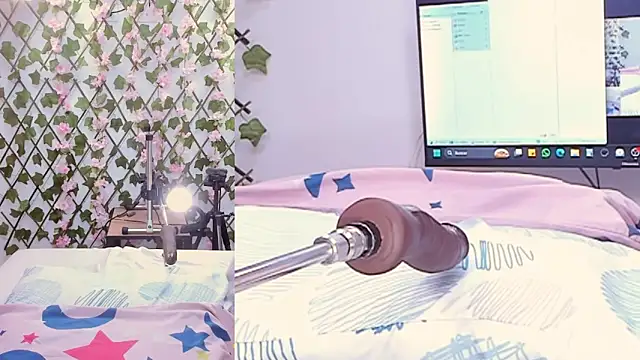 Aleska James online show from 7, 10, 2025