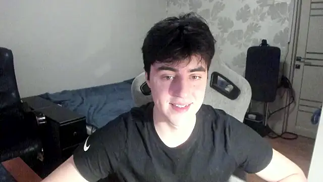 Snapshot of Knuckles17 chatting on 6, 2, 2026 Knuckles17 online show from 6, 2, 2026