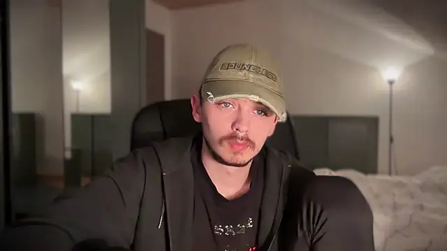 naked psy online show from 19, 1, 2025