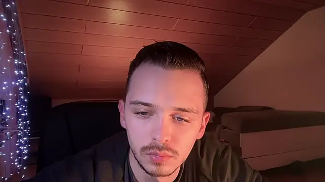 naked psy online show from 15, 2, 2025