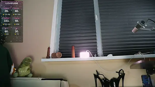 Snapshot of BlueCherryy chatting on 20, 12, 2024 BlueCherryy online show from 20, 12, 2024