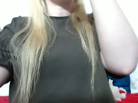 Snapshot of 69liamilk69 chatting on 26, 12, 2024 69liamilk69 online show from 26, 12, 2024