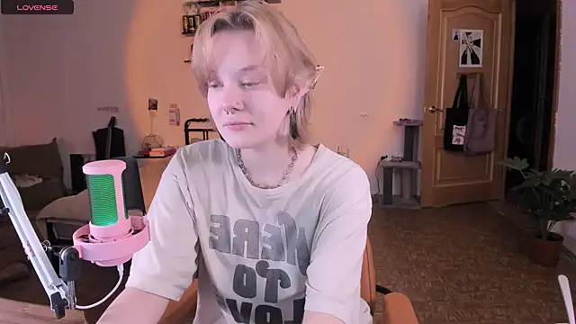 cyber whore  online show from 26, 3, 2026