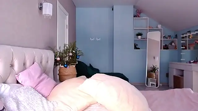 MissSiona online show from 3, 1, 2025