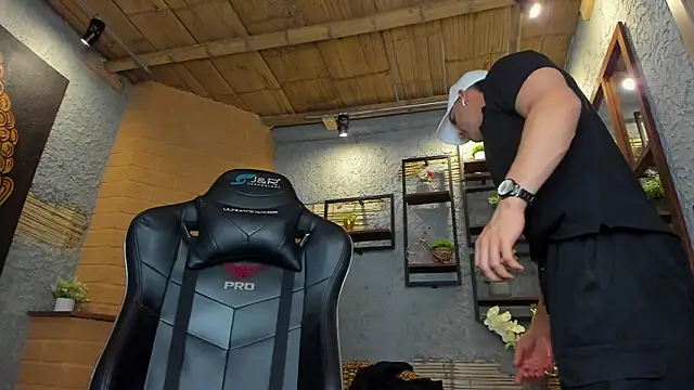 Snapshot of alexgiraldo_ chatting on 7, 3, 2025 alexgiraldo online show from 7, 3, 2025