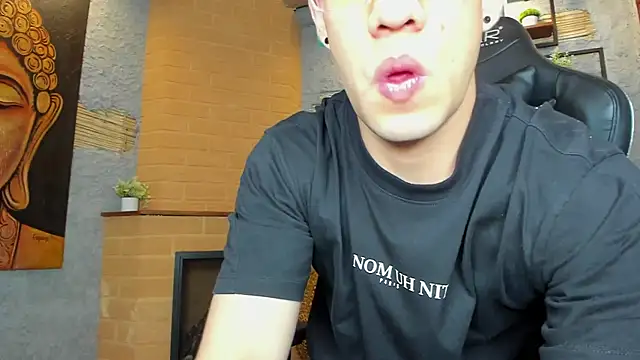 Snapshot of alexgiraldo_ chatting on 10, 3, 2025 alexgiraldo online show from 10, 3, 2025