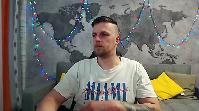 Snapshot of VikingChrisss chatting on 3, 1, 2025 VikingChrisss online show from 3, 1, 2025