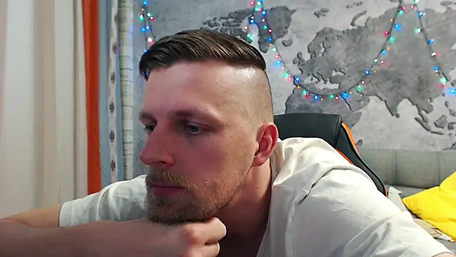 Snapshot of VikingChrisss chatting on 3, 1, 2025 VikingChrisss online show from 3, 1, 2025