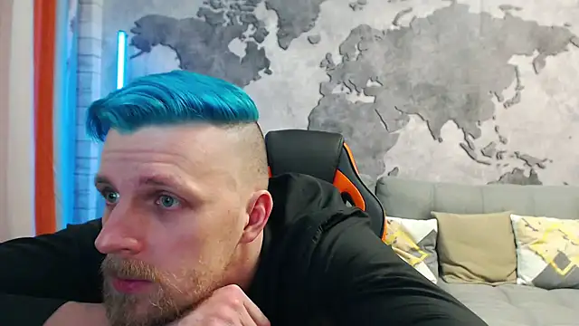 Snapshot of VikingChrisss chatting on 2, 2, 2025 VikingChrisss online show from 2, 2, 2025