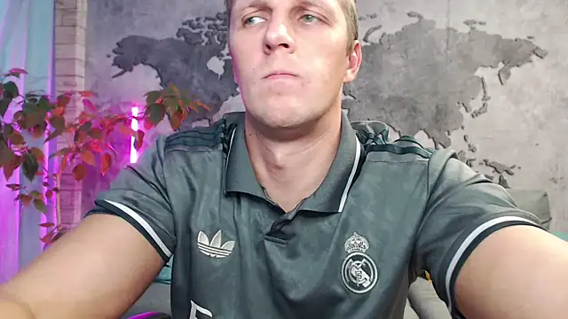 Snapshot of VikingChrisss chatting on 28, 10, 2025 VikingChrisss online show from 28, 10, 2025