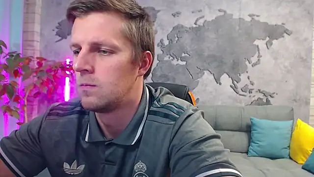 Snapshot of VikingChrisss chatting on 5, 12, 2025 VikingChrisss online show from 5, 12, 2025