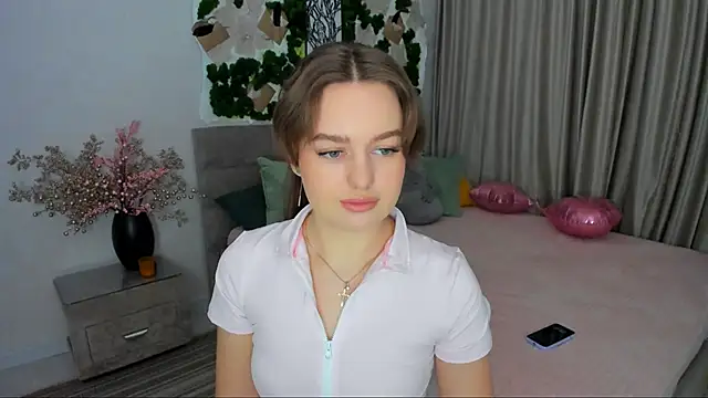 MiracleCurly online show from 14, 3, 2025