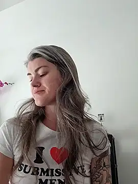 Lilmissvyx online show from 8, 5, 2026