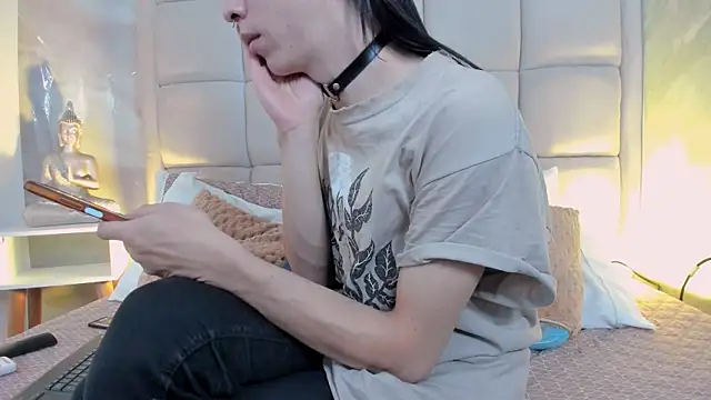 Hecatee 77 online show from 23, 9, 2025