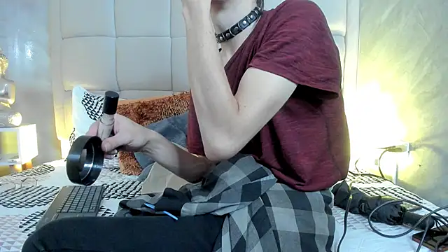 Hecatee 77 online show from 20, 2, 2026