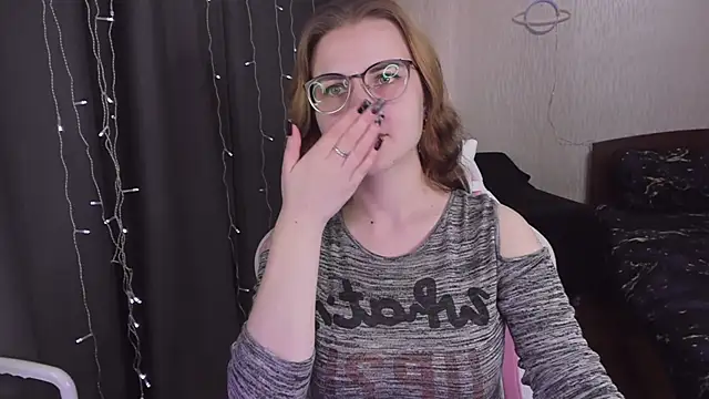 MissBrightShine online show from 21, 3, 2025