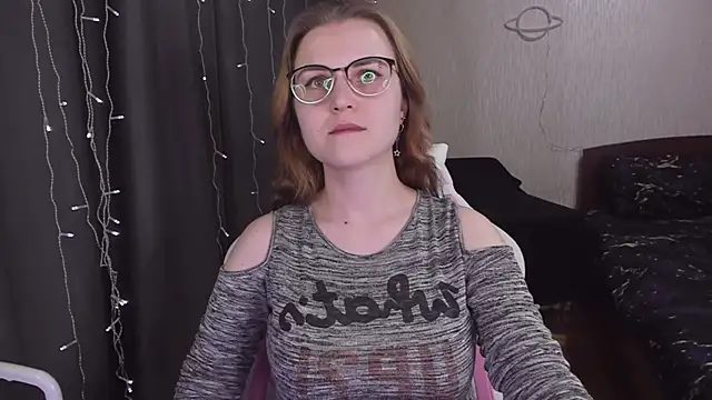 MissBrightShine online show from 21, 3, 2025