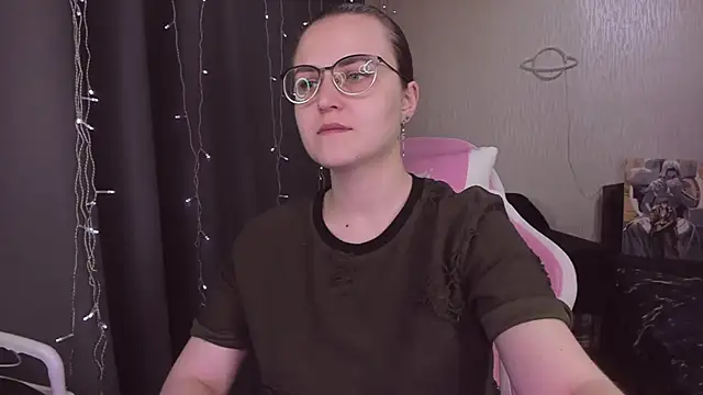 MissBrightShine online show from 22, 10, 2025