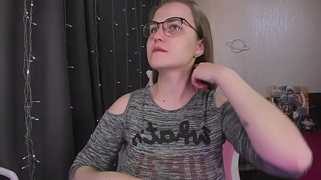 MissBrightShine online show from 13, 2, 2026