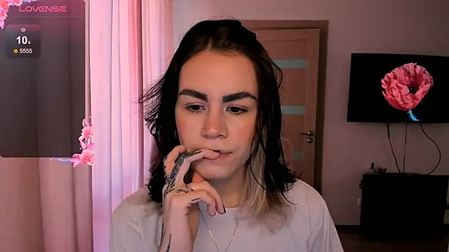 Snapshot of _selectrra chatting on 4, 12, 2024  selectrra online show from 4, 12, 2024