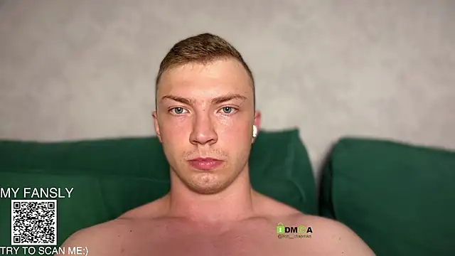 Snapshot of iron__chap chatting on 4, 7, 2026 iron chap online show from 4, 7, 2026
