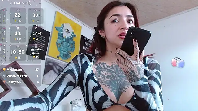 ZoeBakers  online show from 7, 6, 2026