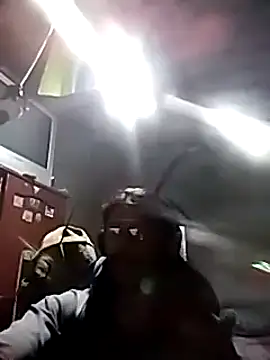 Snapshot of davidatration15 chatting on 14, 1, 2025 davidatration15 online show from 14, 1, 2025