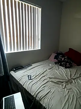 Snapshot of PeterGrandee chatting on 1, 10, 2025 PeterGrandee online show from 1, 10, 2025