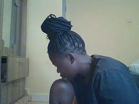 prettychic5 online show from 14, 11, 2025