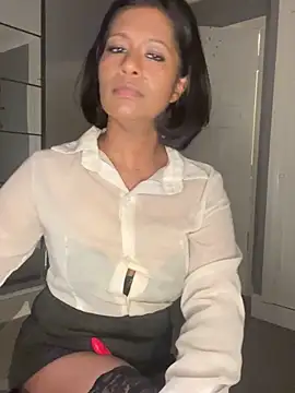 RoseMelanie online show from 11, 2, 2025