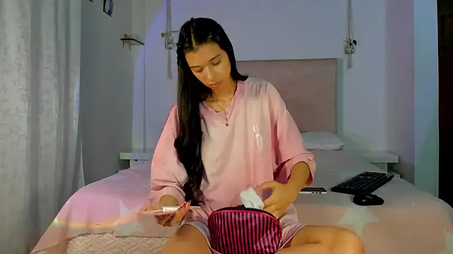 katt pelaez online show from 6, 5, 2026