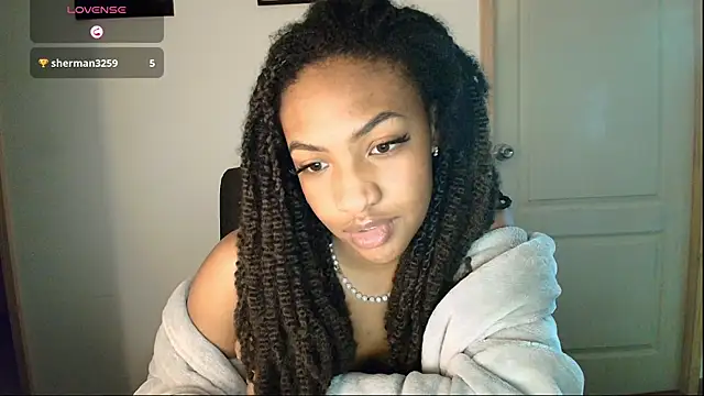 im alivys  online show from 23, 6, 2026
