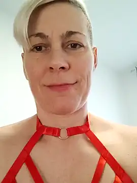 Snapshot of DarleenHot chatting on 17, 1, 2025 DarleenHot online show from 17, 1, 2025