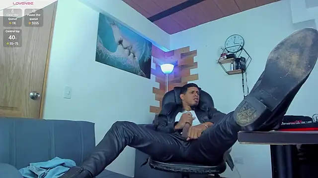 Snapshot of vincen_jose chatting on 19, 3, 2025 vincen jose online show from 19, 3, 2025