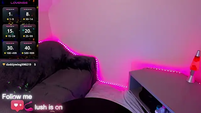 babykeeee online show from 7, 1, 2025