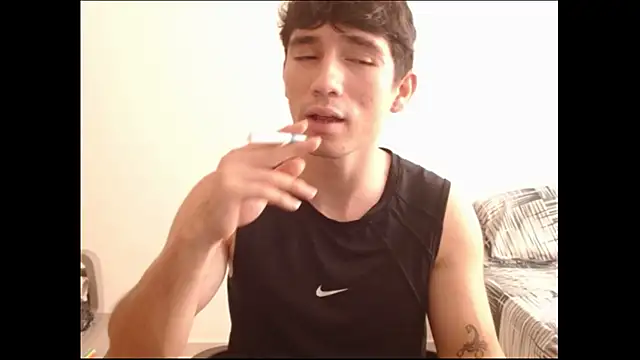 Snapshot of ChicoMaloFfF chatting on 15, 3, 2026 ChicoMaloFfF online show from 15, 3, 2026