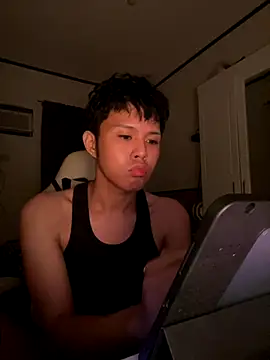 Plaxtique online show from 2, 10, 2025