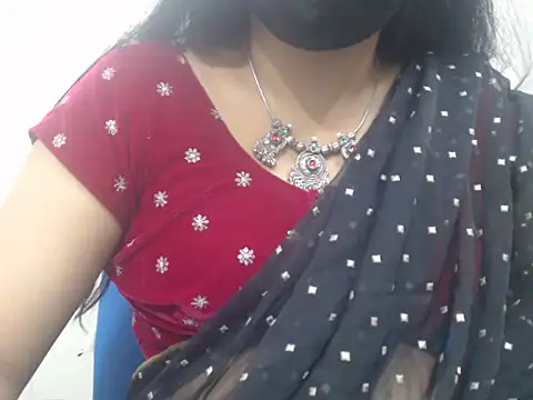 Lovely Siri 23 online show from 11, 5, 2026