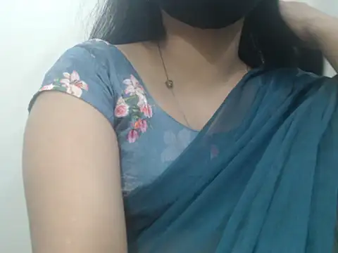 Lovely Siri 23 online show from 12, 5, 2026