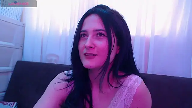 AlissonnFoxx online show from 6, 6, 2026