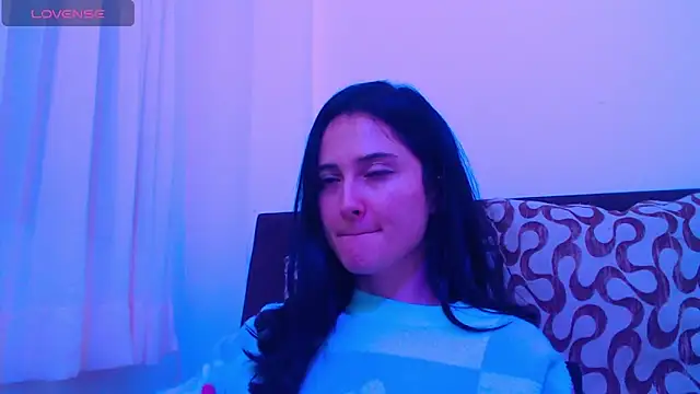 AlissonnFoxx online show from 11, 6, 2026