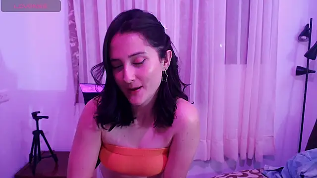AlissonnFoxx online show from 2, 7, 2026