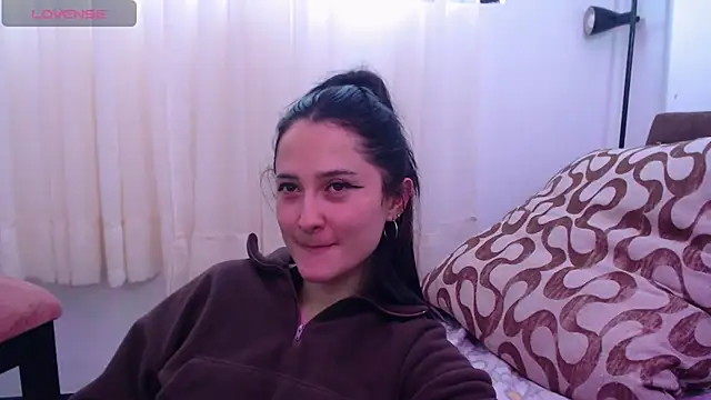AlissonnFoxx online show from 26, 7, 2026