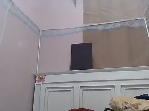 sweet-fancy online show from 16, 7, 2026