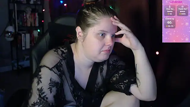 Snapshot of so_cute777 chatting on 9, 7, 2026 so cute777 online show from 9, 7, 2026