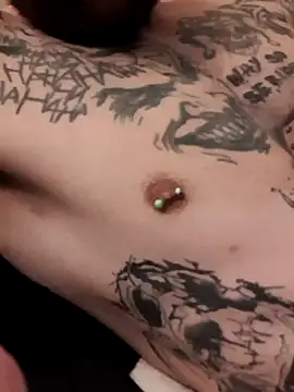 PIercingBoy38 online show from 31, 12, 2024