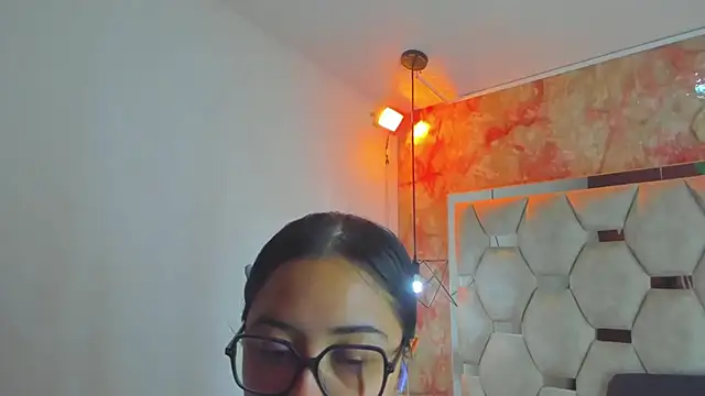 Snapshot of sayumi_dirty chatting on 25, 9, 2025 sayumi dirty online show from 25, 9, 2025