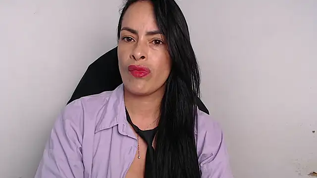 Snapshot of susana07 chatting on 1, 8, 2026 susana07 online show from 1, 8, 2026